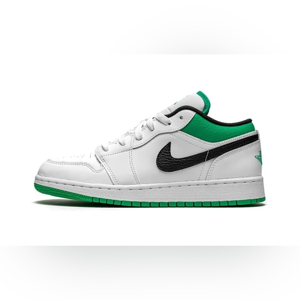 Jordan 1 Low Lucky Green Size 7y